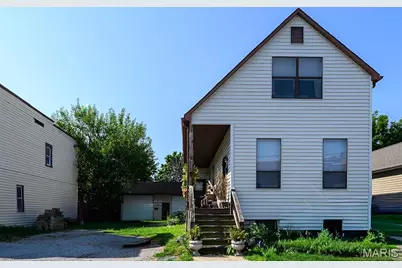 3716 Tholozan Avenue, Saint Louis, MO 63116 - Photo 3