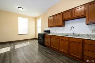 3716 Tholozan Ave, Saint Louis, MO 63116 - Photo 7