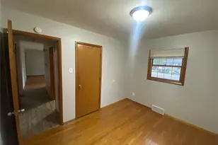 1445 Fairmeadows Ln, Saint Louis, MO 63138 - Photo 13