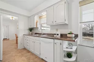 1406 Marshall Rd, Kirkwood, MO 63122 - Photo 9