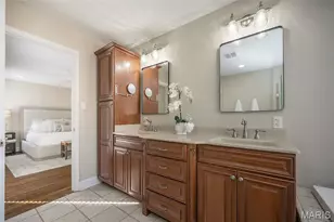 15644 Hedgeford Ct, Chesterfield, MO 63017 - Photo 11