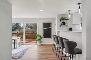 582 Brookhaven Ct, Kirkwood, MO 63122 - Photo 7