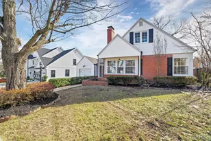 582 Brookhaven Ct, Kirkwood, MO 63122 - Photo 1