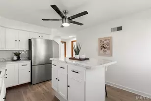 9056 McNulty Dr, Saint Louis, MO 63114 - Photo 15