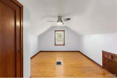 9056 McNulty Drive, Saint Louis, MO 63114 - Photo 31