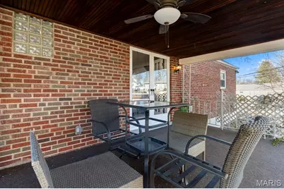 9056 McNulty Drive, Saint Louis, MO 63114 - Photo 13