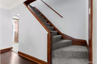 9056 McNulty Drive, Saint Louis, MO 63114 - Photo 25