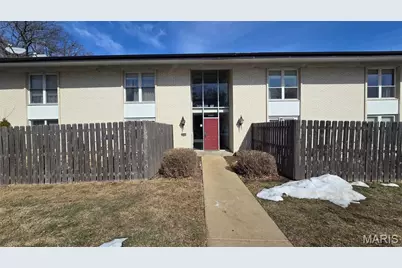 10407 Briarbend Drive #3, Unincorporated, MO 63146 - Photo 1