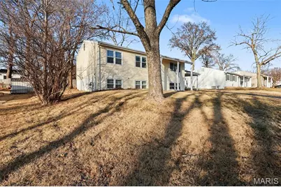 11983 Holly Brook Drive, Maryland Heights, MO 63043 - Photo 25