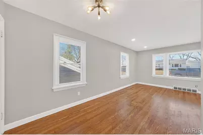 2506 Shannonaire Drive, Jennings, MO 63136 - Photo 13