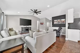 612 Courageous Ln, Wentzville, MO 63385 - Photo 5