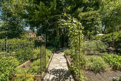 410 N Newstead Avenue #5S, Saint Louis, MO 63108 - Photo 43