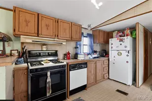 6492 Craig Dr, Cedar Hill, MO 63016 - Photo 5