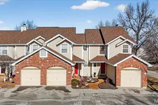 1625 Mt Vernon Dr, Saint Charles, MO 63303 - Photo 1