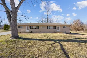 447 Mabel Dr, Arnold, MO 63010 - Photo 1