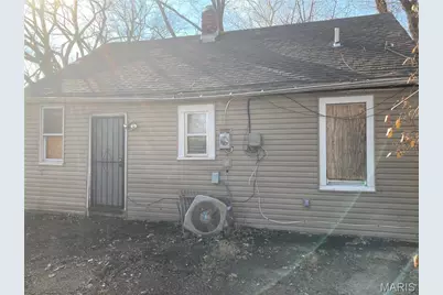 10146 Clairmont Drive, Saint Louis, MO 63136 - Photo 9