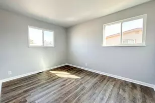 670 Starlet Dr, Florissant, MO 63031 - Photo 15