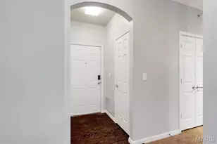 27 Kassebaum Ln, Saint Louis, MO 63129 - Photo 3