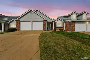13305 Woodlake Village Ct, Chesterfield, MO 63141 - Photo 1