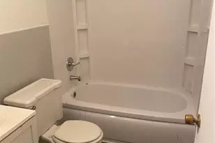 4493 Bessie Ave, Saint Louis, MO 63115 - Photo 7