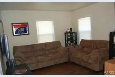 10124 Saint Martha Lane, Saint Ann, MO 63074 - Photo 5