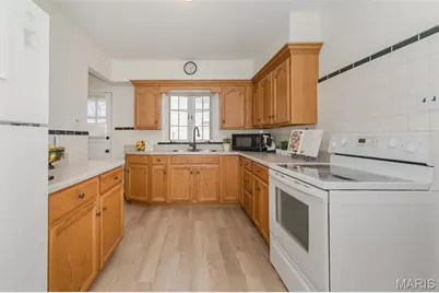 626 Tompkins Street, Saint Charles, MO 63301 - Photo 11