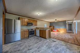 17103 Chicory Ln, Phillipsburg, MO 65722 - Photo 5