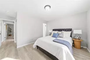 6803 Foxbend Ct, Florissant, MO 63033 - Photo 15