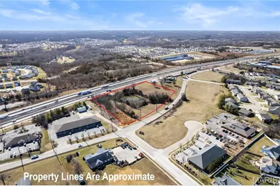 1944 W Pearce Boulevard, Wentzville, MO 63385 - Photo 3