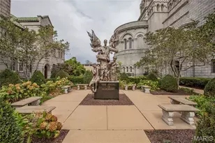 327 N Boyle Ave, Saint Louis, MO 63108 - Photo 41