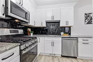 327 N Boyle Ave, Saint Louis, MO 63108 - Photo 9