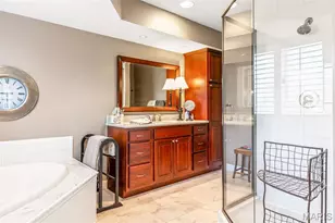 400 Conway Meadows Dr, Chesterfield, MO 63017 - Photo 19