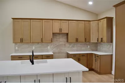 824 Barclay Drive, Farmington, MO 63640 - Photo 5