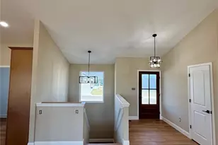 824 Barclay Dr, Farmington, MO 63640 - Photo 3