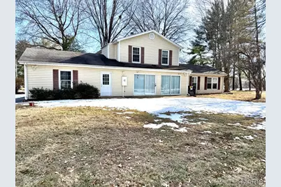 17549 Wild Horse Creek Road, Chesterfield, MO 63005 - Photo 17