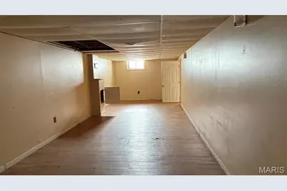 277 Dashwood Drive, Saint Louis, MO 63135 - Photo 9