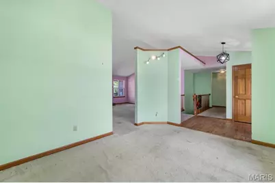 1828 Chateau Du Mont Drive, Florissant, MO 63031 - Photo 7