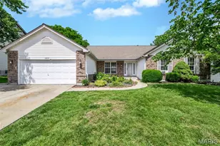 1828 Chateau Du Mont Dr, Florissant, MO 63031 - Photo 1