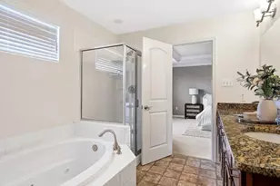 718 Savannah Crossing Way, Chesterfield, MO 63017 - Photo 21