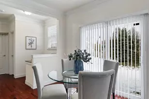 718 Savannah Crossing Way, Chesterfield, MO 63017 - Photo 15