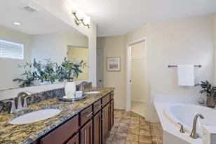 718 Savannah Crossing Way, Chesterfield, MO 63017 - Photo 19