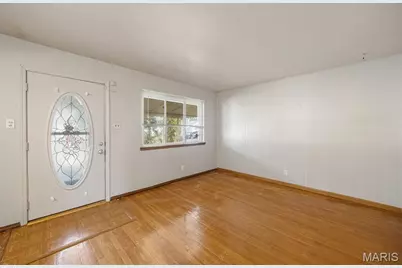 200 McAlpine Drive, Glasgow Village, MO 63137 - Photo 7