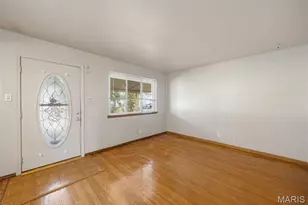 200 Mc Alpine Dr, Glasgow Village, MO 63137 - Photo 7