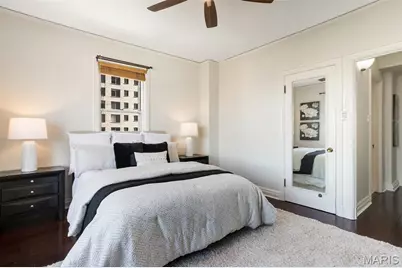 4440 Lindell Boulevard #801, Saint Louis, MO 63108 - Photo 31