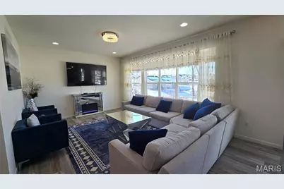 3337 Grasso Fields Court, Saint Louis, MO 63125 - Photo 11