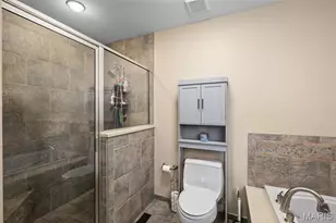 4208 Olive St, Saint Louis, MO 63108 - Photo 25