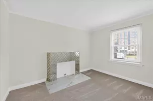 923 S Hanley Rd, Saint Louis, MO 63105 - Photo 13