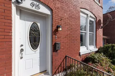 915 Bates Street, Saint Louis, MO 63111 - Photo 3