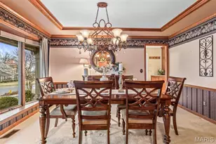 262 Greenbriar Estates Dr, Des Peres, MO 63122 - Photo 13