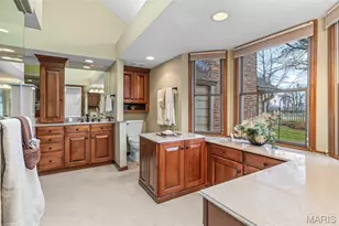 262 Greenbriar Estates Dr, Des Peres, MO 63122 - Photo 37